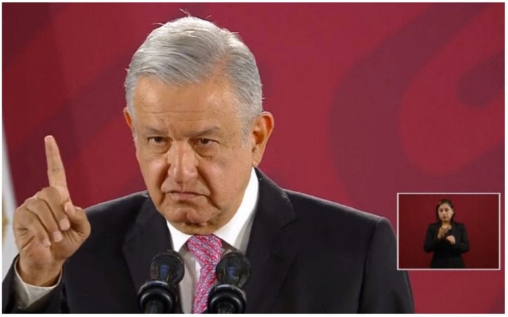 Pese a las más de 100 mil muertes, AMLO no cambiará su estrategia del combate al Covid 19.