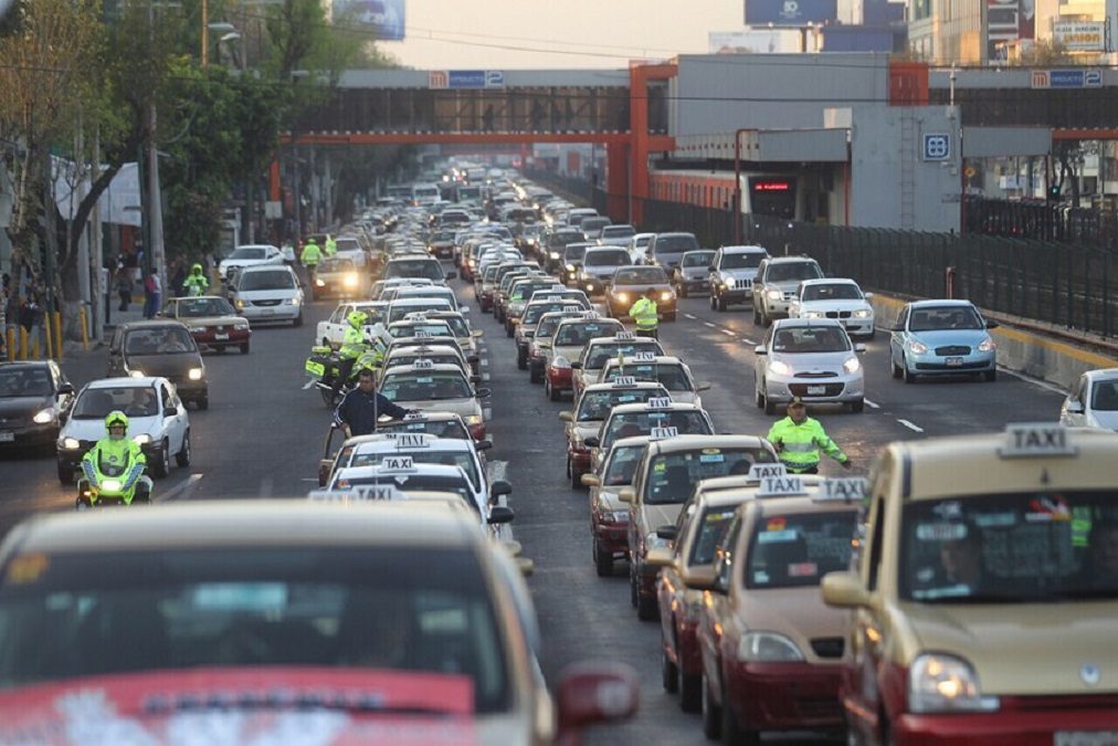 autos-miercoles-contingencia