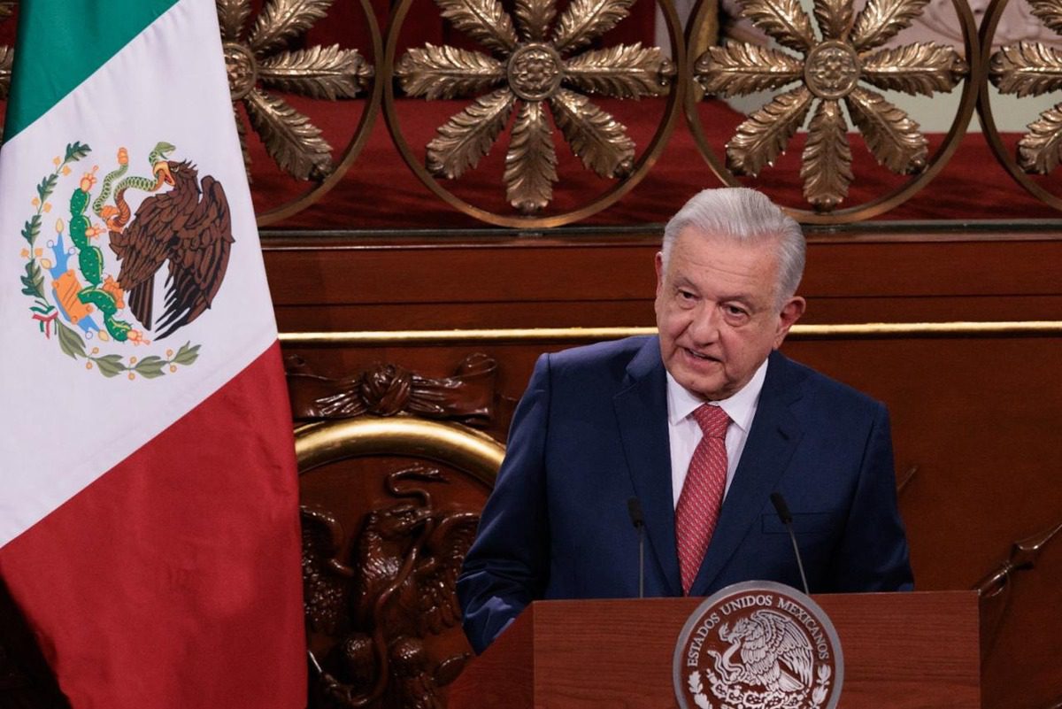 Presenta AMLO paquete de reformas constitucionales con 20 puntos